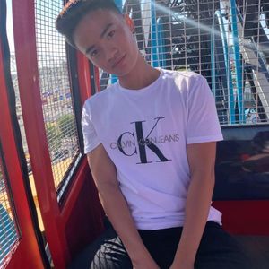 Meet your Posher, Hung